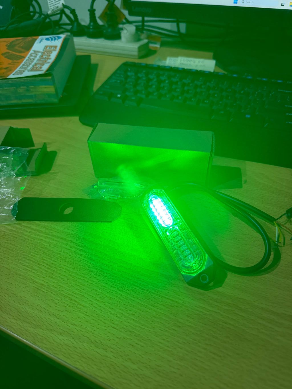 12V/24V Amber LED Strobe Warning Light